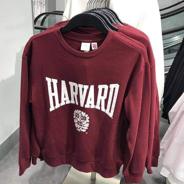 H\u0026M Sweatshirt (Harvard University Logo 