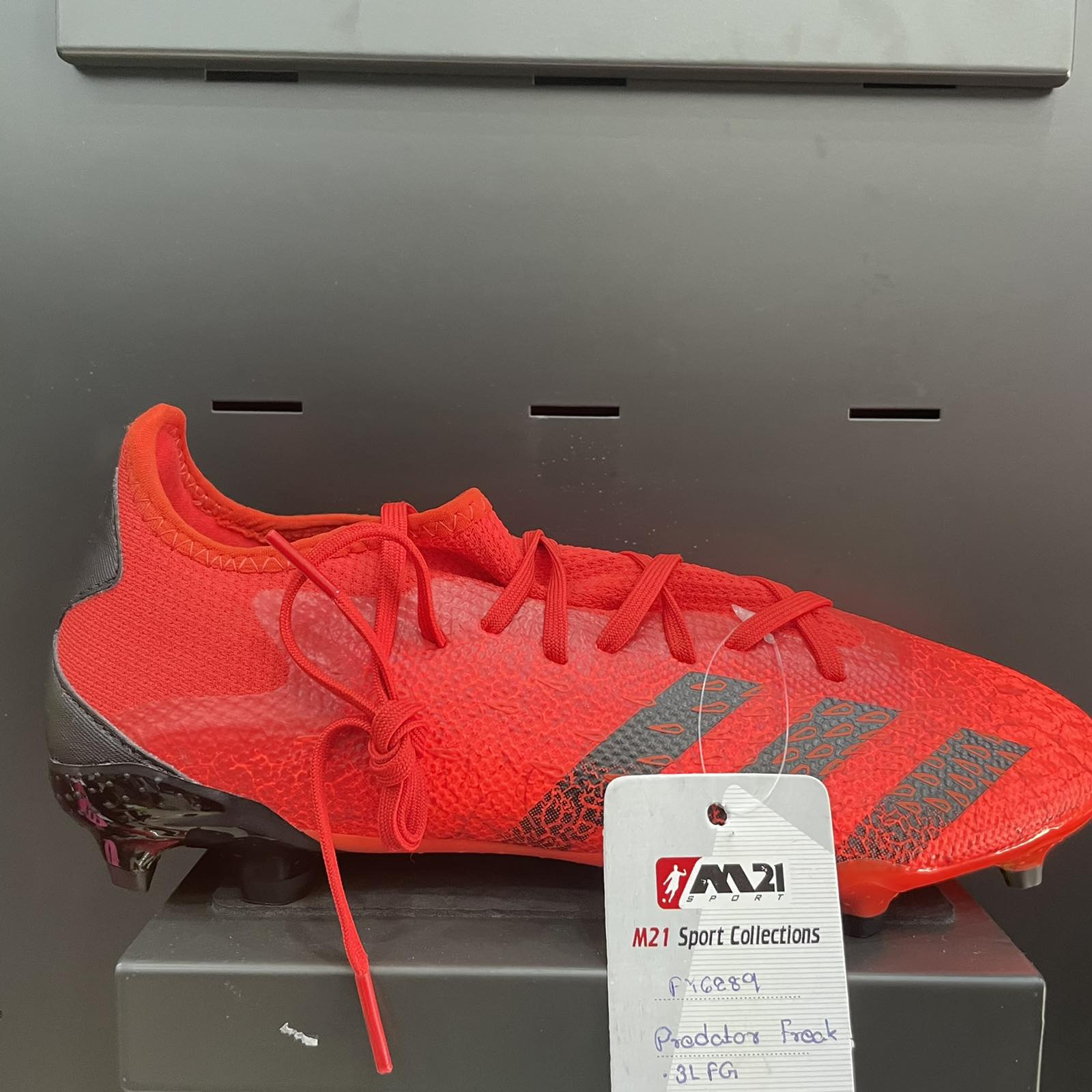 Adidas Predator Freak.3L FG (FY6289): Buy Online at Best Prices in Myanmar  | Shop.com.mm