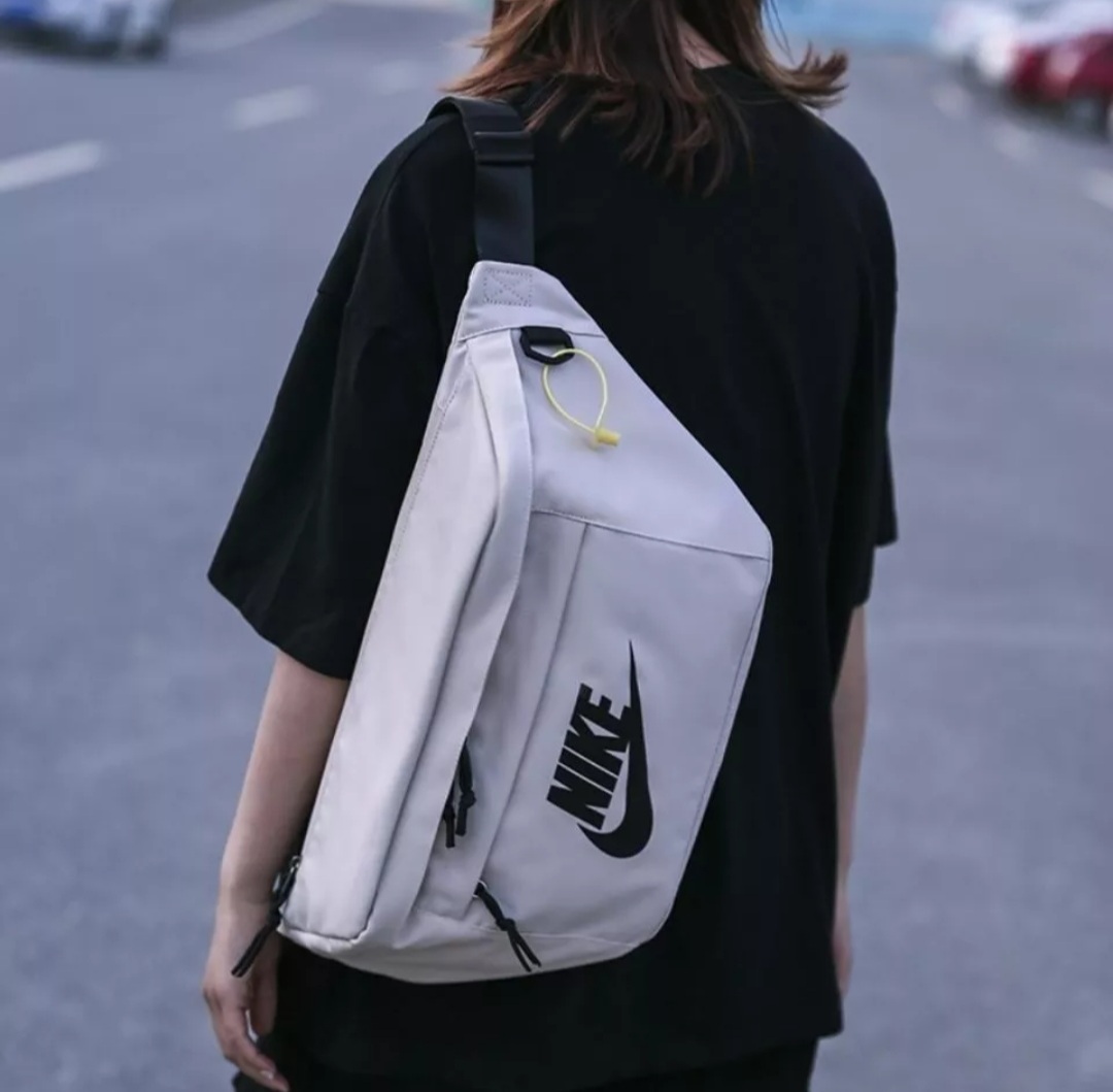 Nike backpack: Buy Online at Best 