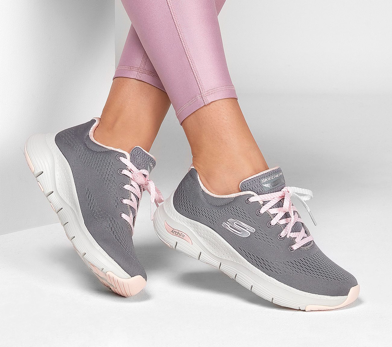 skechers arch fit sunny outlook