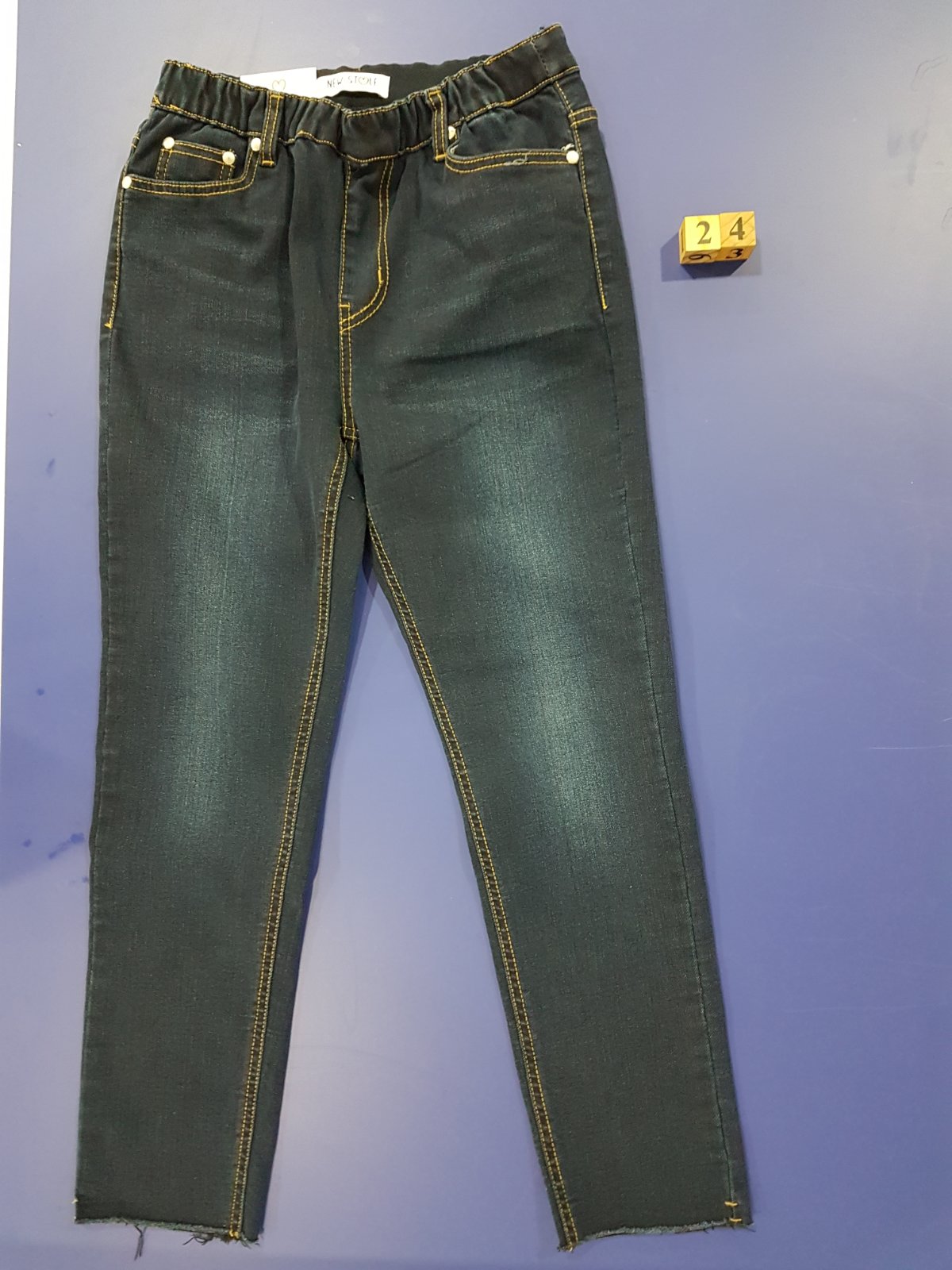 size 28 jeans in korea